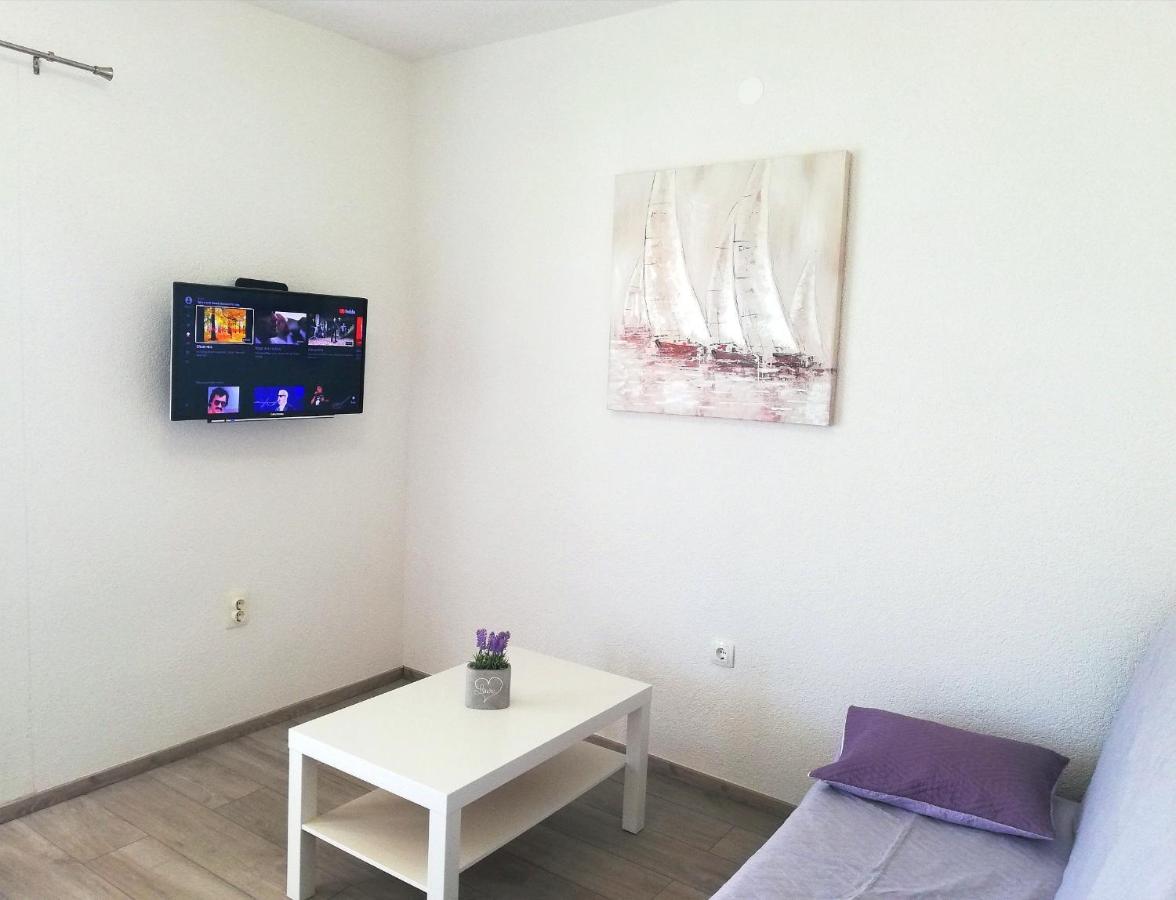 Apartments Amfora Gdinj Zewnętrze zdjęcie
