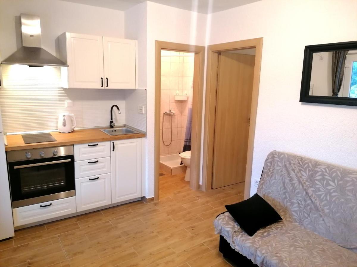 Apartments Amfora Gdinj Zewnętrze zdjęcie