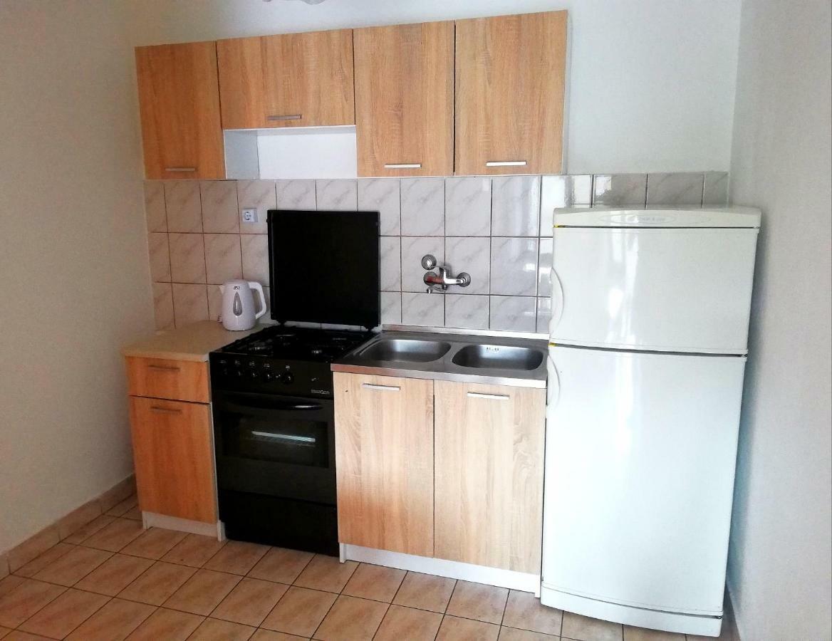 Apartments Amfora Gdinj Zewnętrze zdjęcie