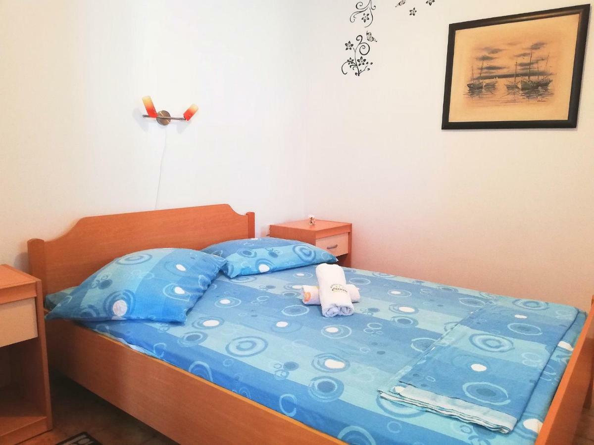 Apartments Amfora Gdinj Zewnętrze zdjęcie